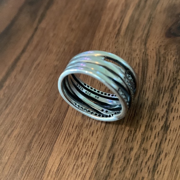 Pandora Entwined Ring - Picture 4 of 4